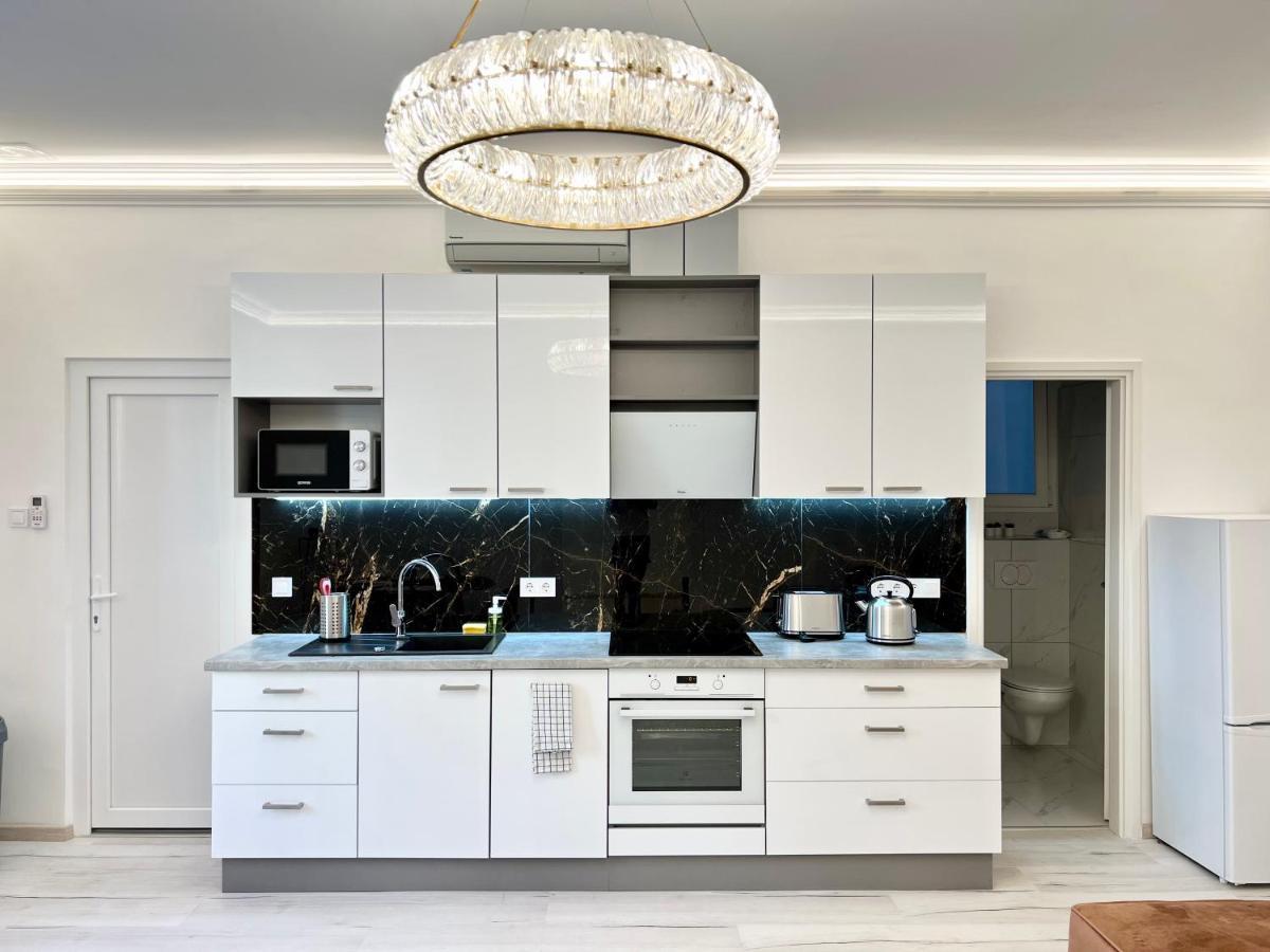 N24 Apartments By Small Home בודפשט מראה חיצוני תמונה