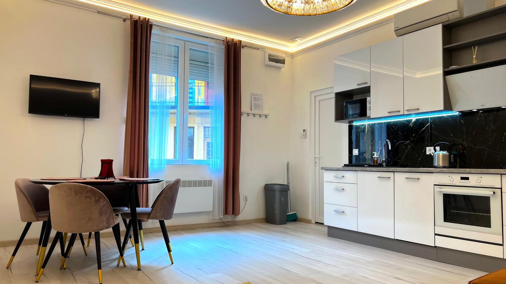 N24 Apartments By Small Home בודפשט מראה חיצוני תמונה