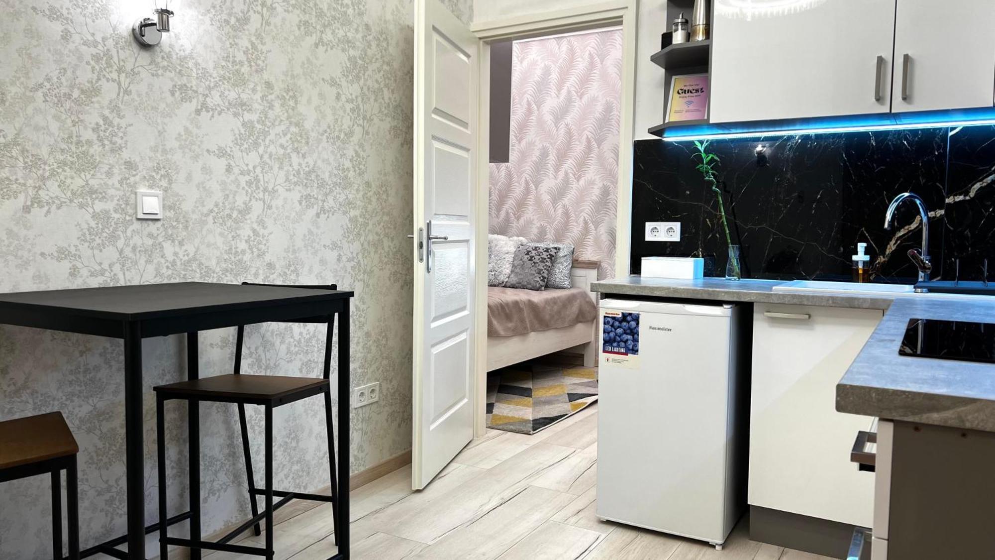 N24 Apartments By Small Home בודפשט מראה חיצוני תמונה